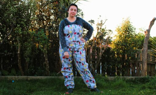 Free Range Fun Over Trousers Sewing Pattern - Adult Female/Curve Fit